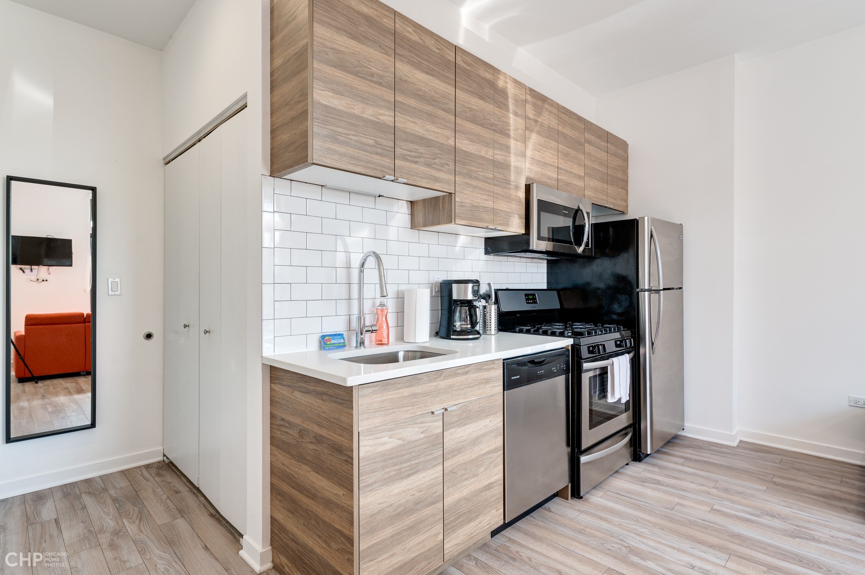 Studio | Private kitchen | Fridge, oven, coffee/tea maker, toaster