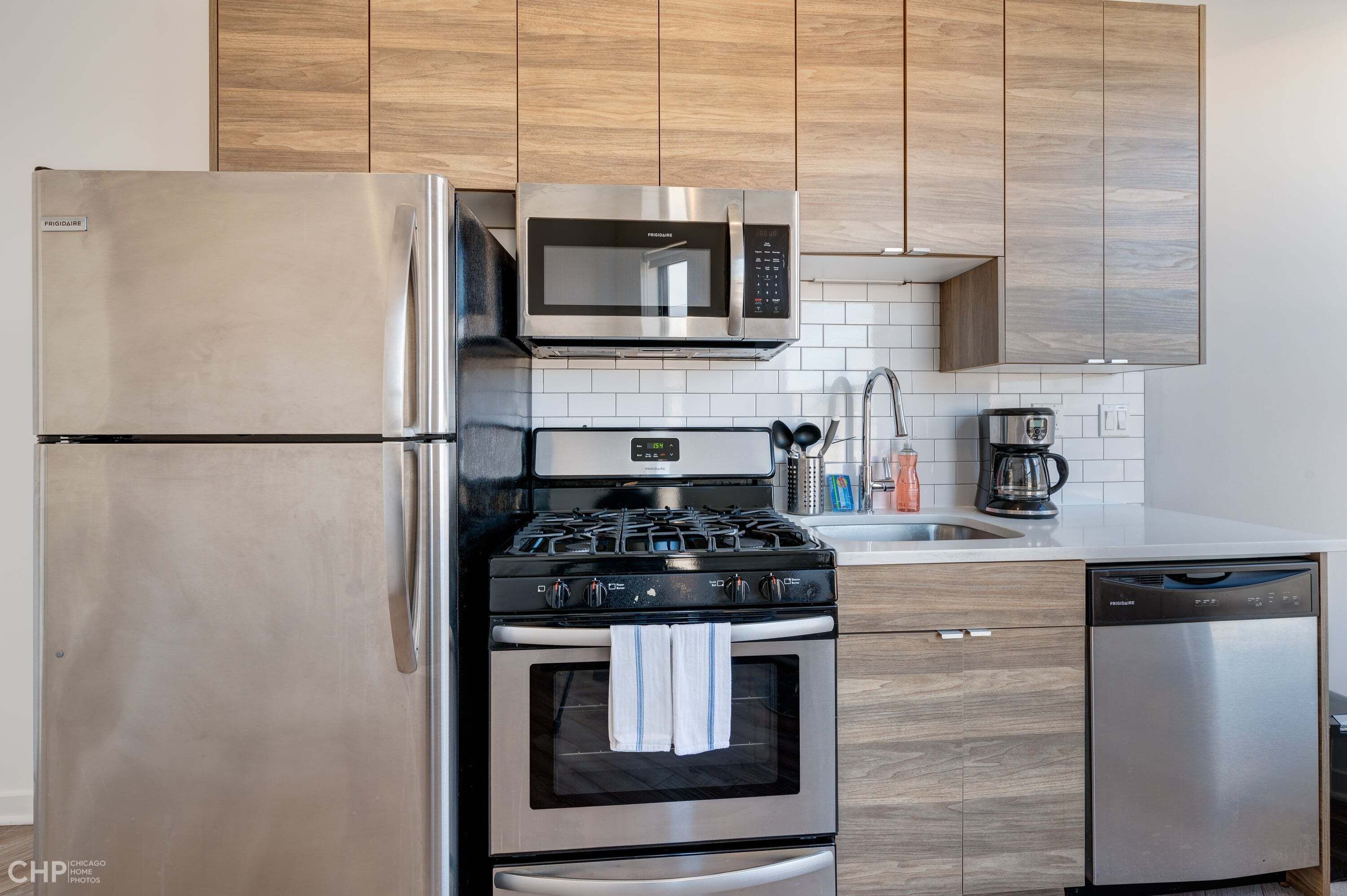 Fridge, microwave, oven, dishwasher