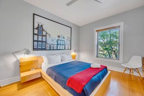 2 habitaciones, tabla de planchar con plancha, wifi y ropa de cama 