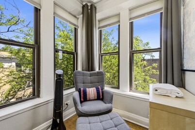 Stunning, Spacious, & Sun-soaked 2BR Uptown Condo by AllSet Turnover