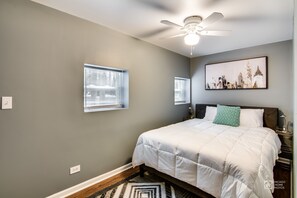 2 bedrooms, iron/ironing board, travel cot, WiFi
