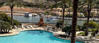 Newly Remodeled Studio Condo in Beautiful Lake Las Vegas Nevada