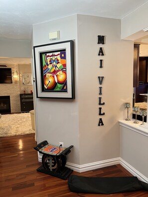 Interior - Mai Villa-Hampton - Where good times happen! (Hampton)