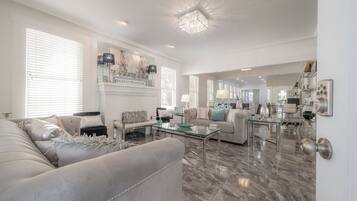 TV connectée, écrans d'ordinateur, imprimantes