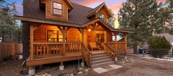 The Holiday Cabin - with Hot Tub & EV Charging