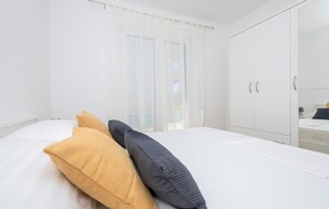 3 chambres, Wi-Fi gratuit, draps fournis