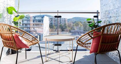 Luxury Apartment in Braddon Precinct