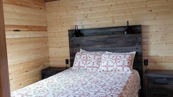 1 bedroom, travel crib, WiFi, bed sheets