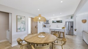 Dining - La Collina - Pool and Ocean Views! (Avoca Beach)