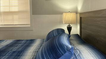 1 chambre, bureau, fer et planche Ă repasser, Wi-Fi gratuit