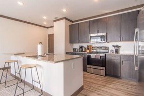 Unclassified image, 4 of 14, button - Boulevard Stays Spacious 1BR Suite Pool, Parking Gym D (Louisville)