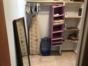 風格公寓, 1 張加大雙人床和 1 張沙發床 | 起��居區 | 智慧型電視、Netflix、串流服務