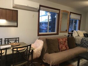 Téléviseur connecté, Netflix, services de diffusion en continu