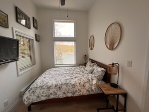 3 habitaciones, escritorio, wifi gratis y ropa de cama 