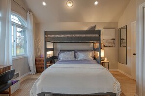 2 Schlafzimmer, Schreibtisch, WLAN, Bettwäsche