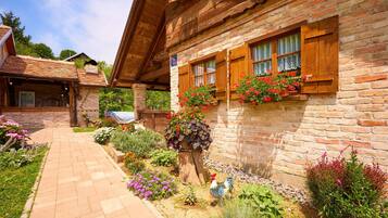 Jardines del alojamiento