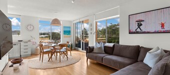 Seaview 5 - Great Beach Views