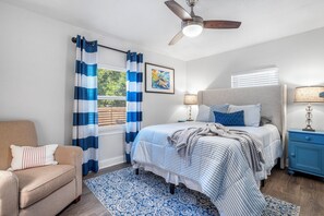 3 bedrooms, iron/ironing board, free WiFi, bed sheets