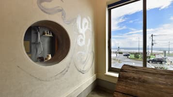 Presidential House | In-room safe, desk, laptop workspace, blackout curtains