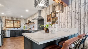 Private kitchen - Ski View Chalet - Super Chic & Modern, Hot Tub, Shuffleboard, Views (Big Bear Lake)