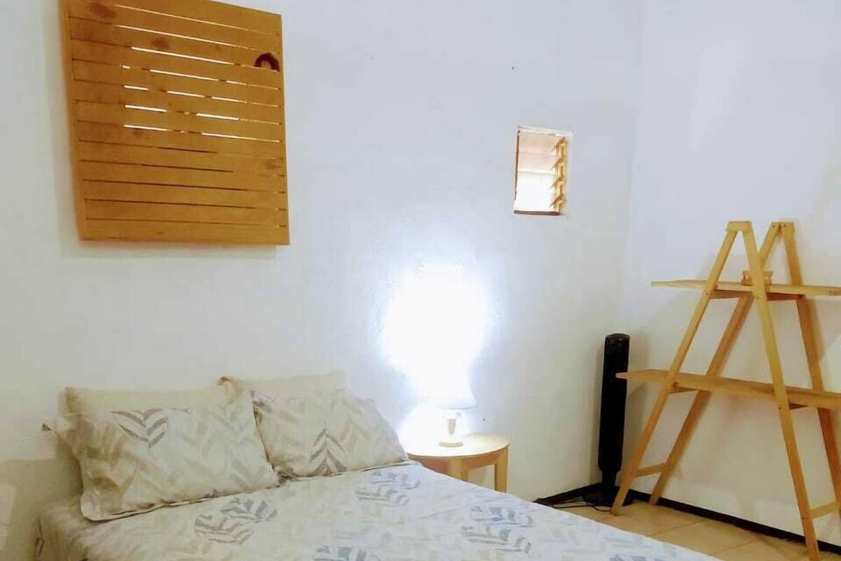 Ropa de cama de alta calidad, cubrecamas y colchones con pillow-top 