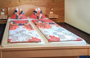 2 bedrooms, travel crib, free WiFi - Ferienwohnung in Wagrain (Wagrain)