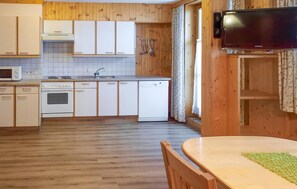 Kühlschrank, Herdplatte, Geschirrspüler