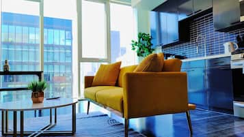 Fridge, microwave, oven, dishwasher