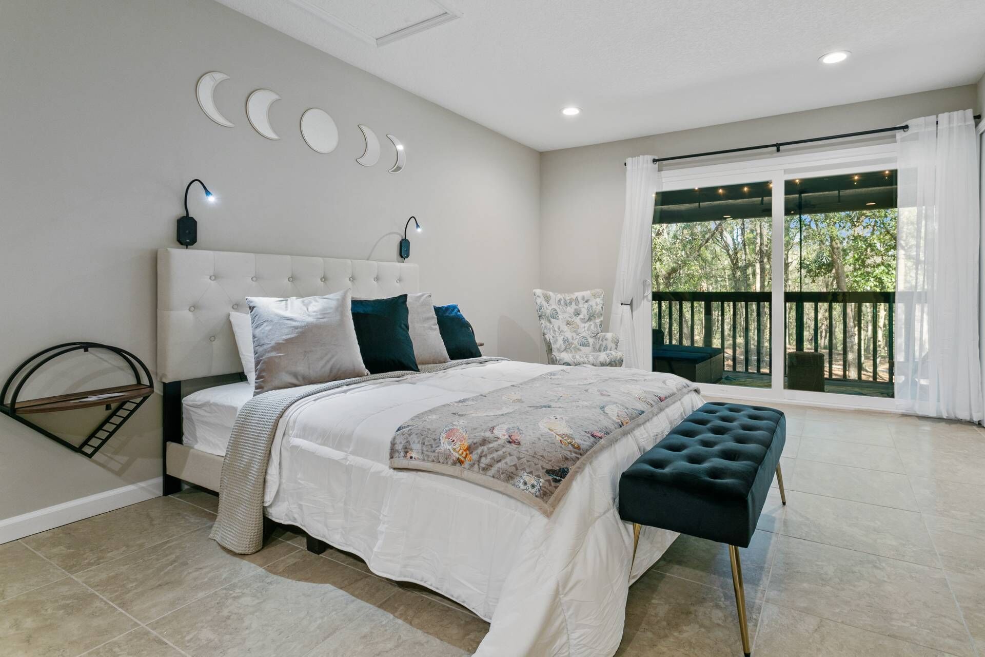 1 chambre, fer et planche à repasser, Wi-Fi gratuit, draps fournis