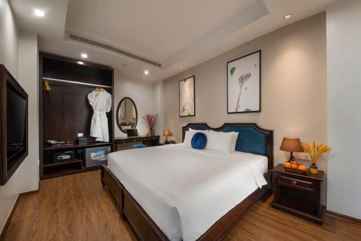Premium bedding, down duvets, memory-foam beds, minibar