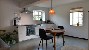 Uklassifisert bilde, 2 av 19, knapp