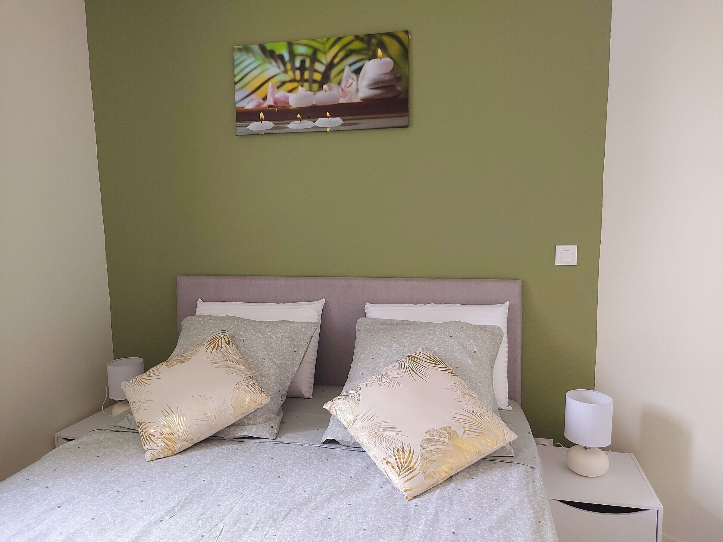 4 bedrooms, free WiFi, bed sheets