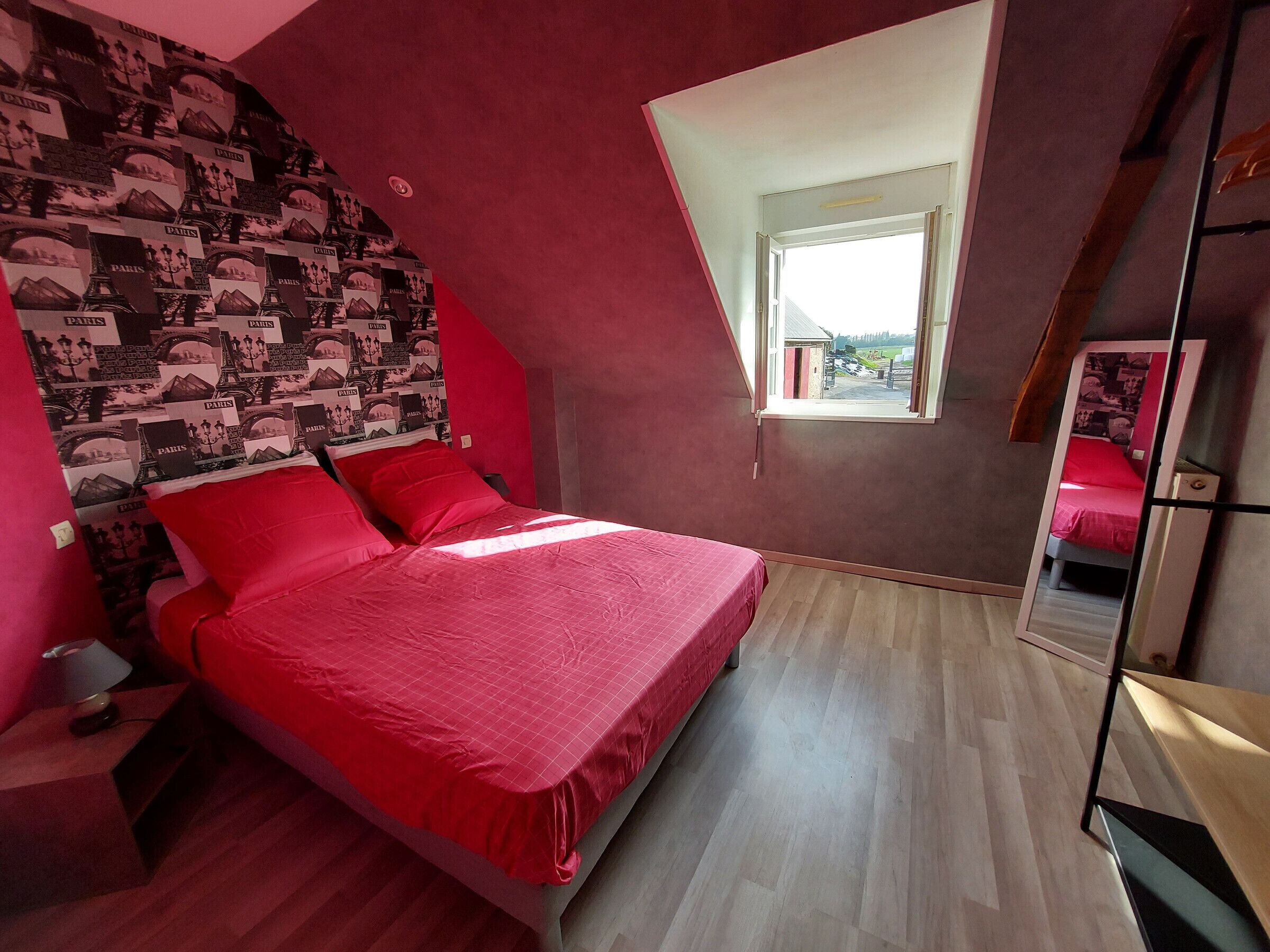 4 chambres, Wi-Fi gratuit, draps fournis