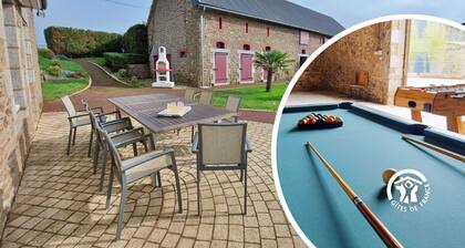 Family-Friendly Gîte with Game Room, Garden, and Nearby Activities in Juvigné
