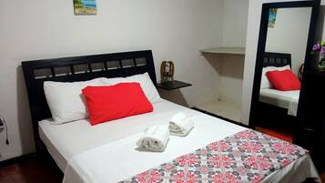 3 chambres, literie de qualité supérieure, Wi-Fi gratuit, draps fournis