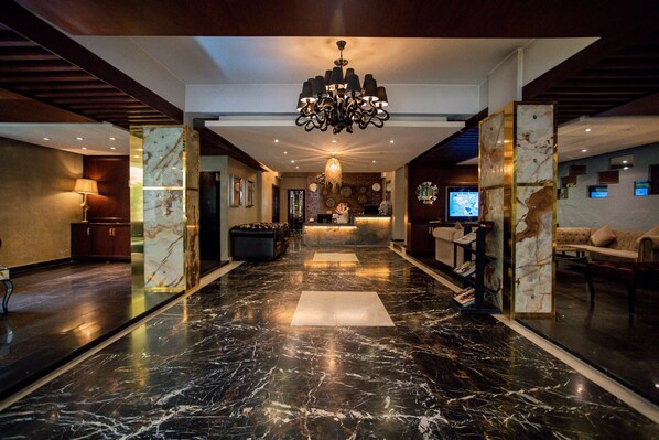 Reception - The Elite Residence Dhaka. (Dhaka)