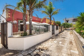 Property grounds - 1960 Villa Aurora - Mono Aury by Barbarhouse (Porto Cesareo)