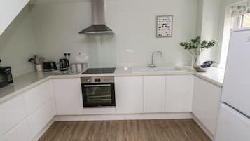 Casa rural | Cuina privada | Frigorífic, bullidora elèctrica i torradora