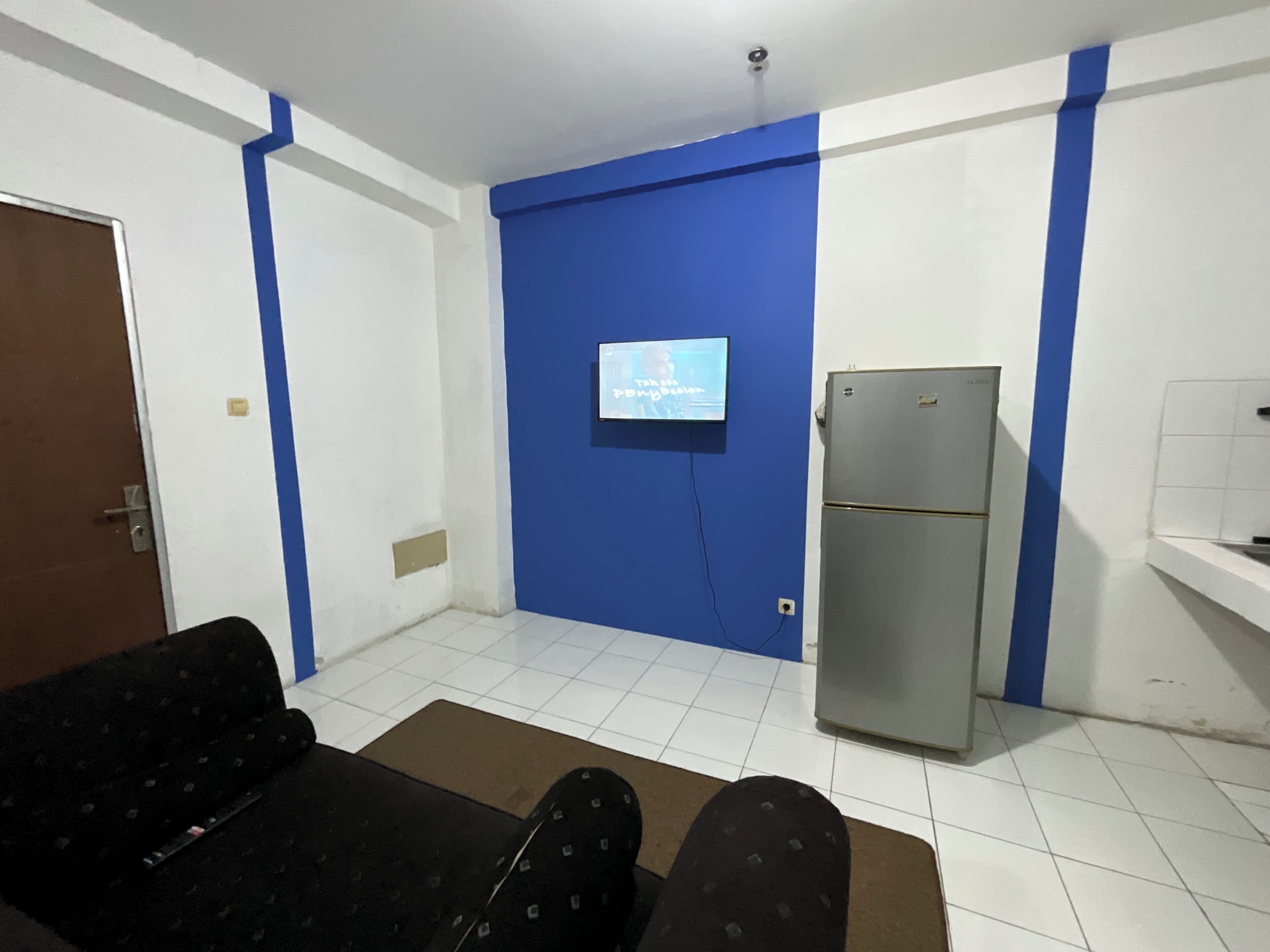 Televisi LED 32-inci dengan saluran TV digital dan TV