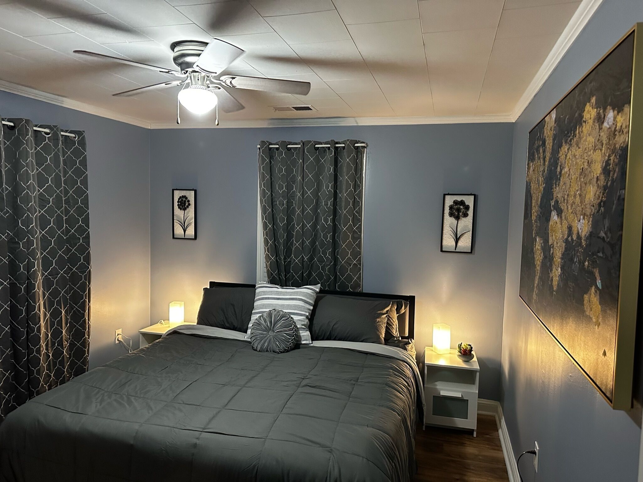 2 bedrooms, desk, iron/ironing board, free WiFi