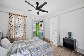 1 bedroom, desk, iron/ironing board, free WiFi