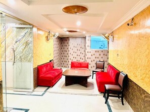 Sala de estar en el lobby