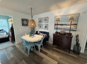 Interior - Boutique Beachside condo with easy access to beach (St. Augustine)