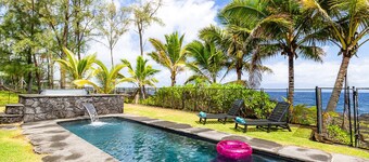 Hale Mar - Gorgeous Oceanfront Home with Private Pool & Hot Tub