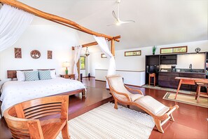 3 habitaciones, escritorio, wifi gratis y ropa de cama 