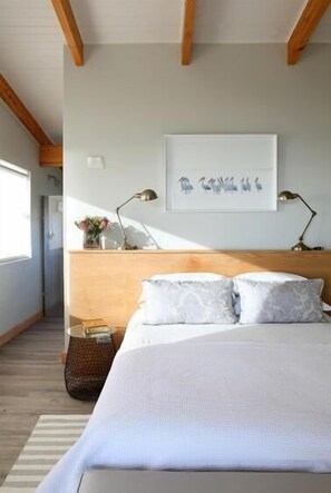 4 間睡房、熨斗/熨衫板、免費 Wi-Fi、床單