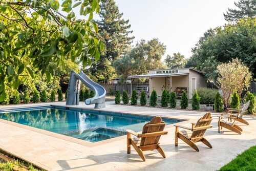 [Egg Farm Ranch] Heated Pool - Water Slide - Hot Tub - Dog Friendly