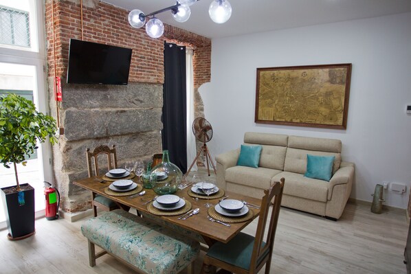 Dining - Miyas Madrid #4 (Madrid)
