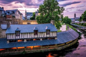 Image sans description, 2 de 92, bouton