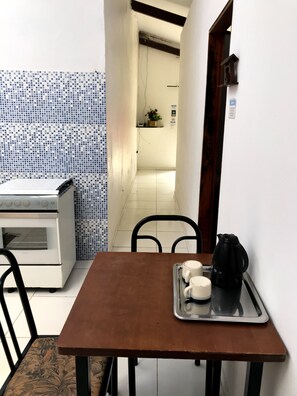 Basic Apartment | Living area